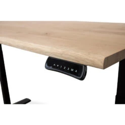 MRC Zit-sta Bureau MRC Massief Boomstamblad 140x80 Zwart Frame NEN-EN 527 8 MRC Zit-sta Bureau MRC Massief Boomstamblad 140x80 Zwart Frame NEN-EN 527 -Meubelpromotie 1000094005 0102