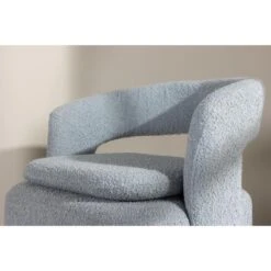 Svea - Teno Draaibare Fauteuil - Boucle - Lichtblauw -Meubelpromotie 2f89f1fff2d342ec85b788397d31f3c7