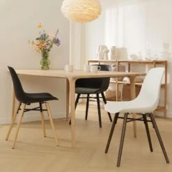 Nolon Nena-Pip Eetkamerstoel Wit - Zwarte Houten Poten -Meubelpromotie 5eeccd3fe98046beaa253651a63b842a