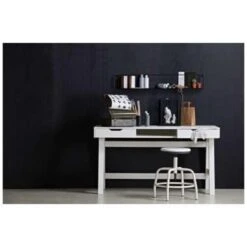 WOOOD Nikki Bureau - Grenenhout - Wit - 75x140x62 -Meubelpromotie 66b4ffe30f8a4d978de1130bc3fc90f4