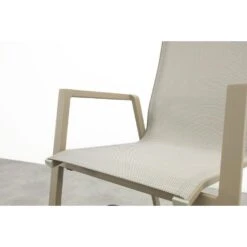 VDG Atmos Stapelbare Tuinstoel - Latte 12 VDG Atmos Stapelbare Tuinstoel - Latte -Meubelpromotie 99492581c8c944e58512eef4d5274d8b