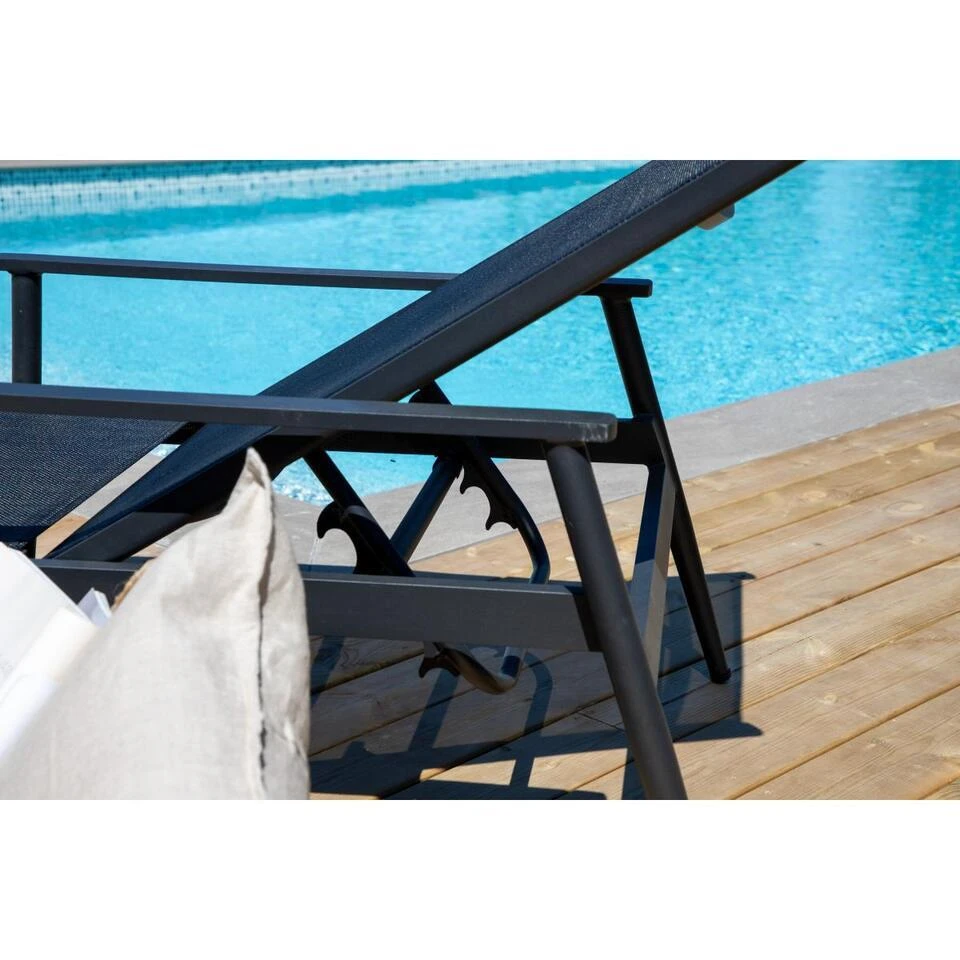 Svea - Miguel Ligbed - Textileen - Zwart 5 Svea - Miguel Ligbed - Textileen - Zwart - Afbeelding 3