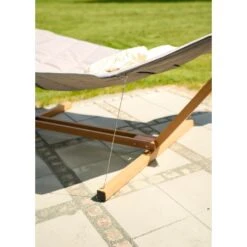 Lisomme Viggo Hangmat Met Standaard - Lichtgrijs -Meubelpromotie e975137db2164352aa67b23d0a30308a
