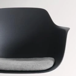 Nolon Nout-Liz Bureaustoel Zwart - Lichtgrijs Kussen - Zwart Onderstel 13 Nolon Nout-Liz Bureaustoel Zwart - Lichtgrijs Kussen - Zwart Onderstel -Meubelpromotie f0c77e9e92064cdf905e82a63ae40c75