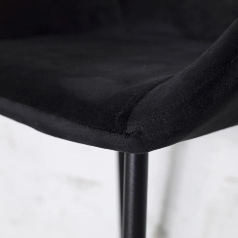 Giga Meubel Barkruk Velvet Zwart - 46x50x102cm - Barkruk Amira 5 Giga Meubel Barkruk Velvet Zwart - 46x50x102cm - Barkruk Amira - Afbeelding 3